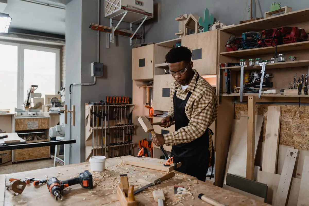 Al Nafeh carpenter assembling a wardrobe in a Dubai apartment